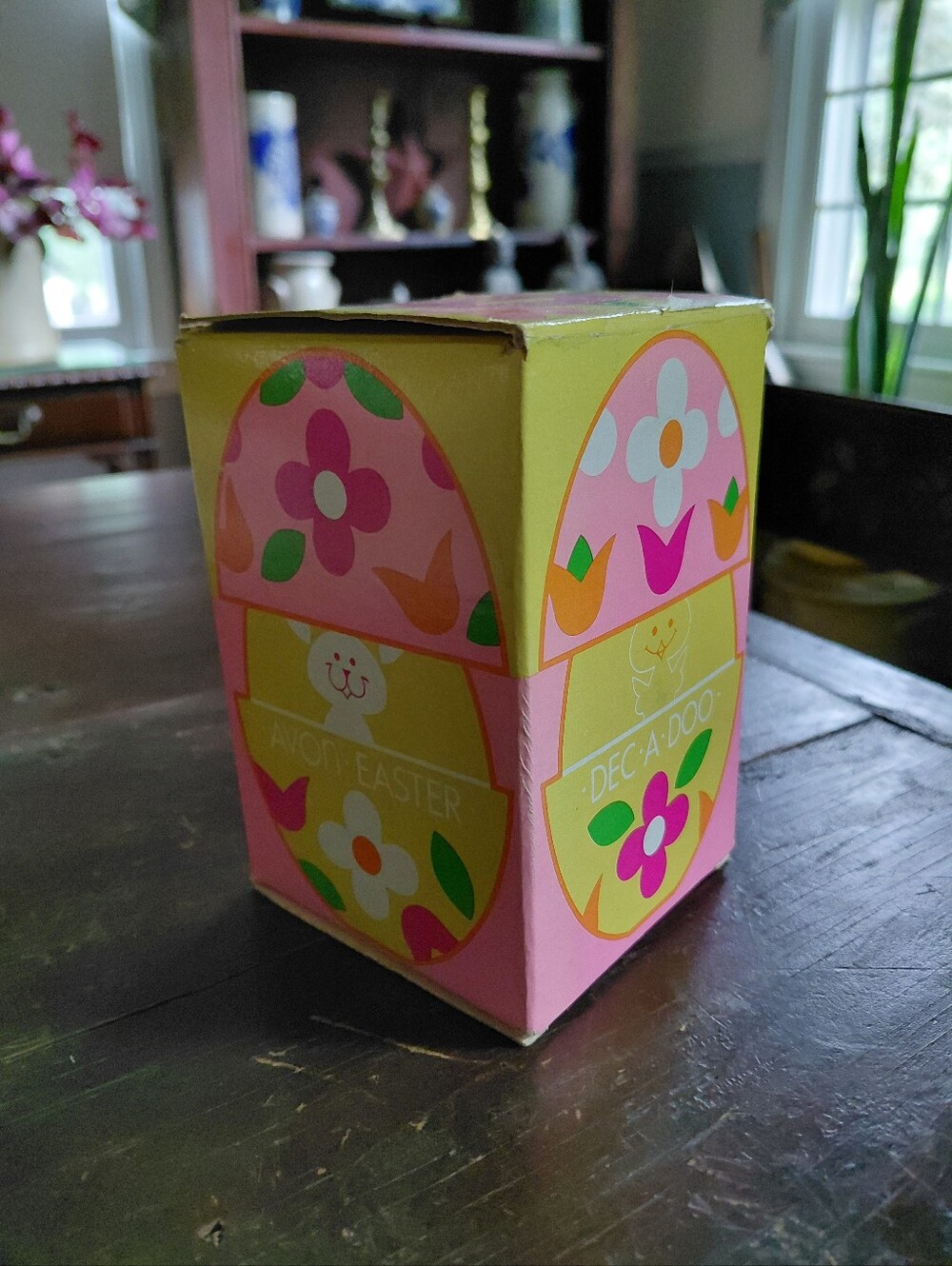 NIB Vintage 60s Avon Easter Dec A Doo Bubble Bath Easter egg & stickers